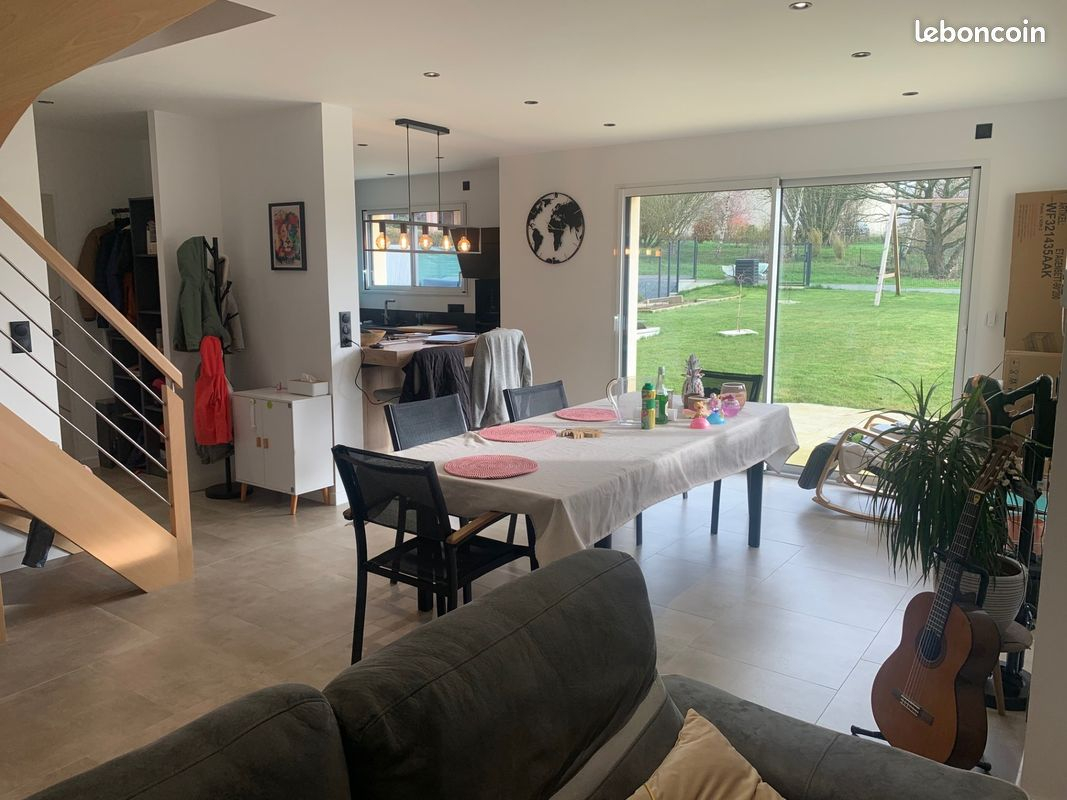 LA BACONNIERE MAISON INDIVIDUEL 292600 DONT 4,5% honoraire inclus à la charge de l'acquéreur soit prix net vendeur 280000. " 7