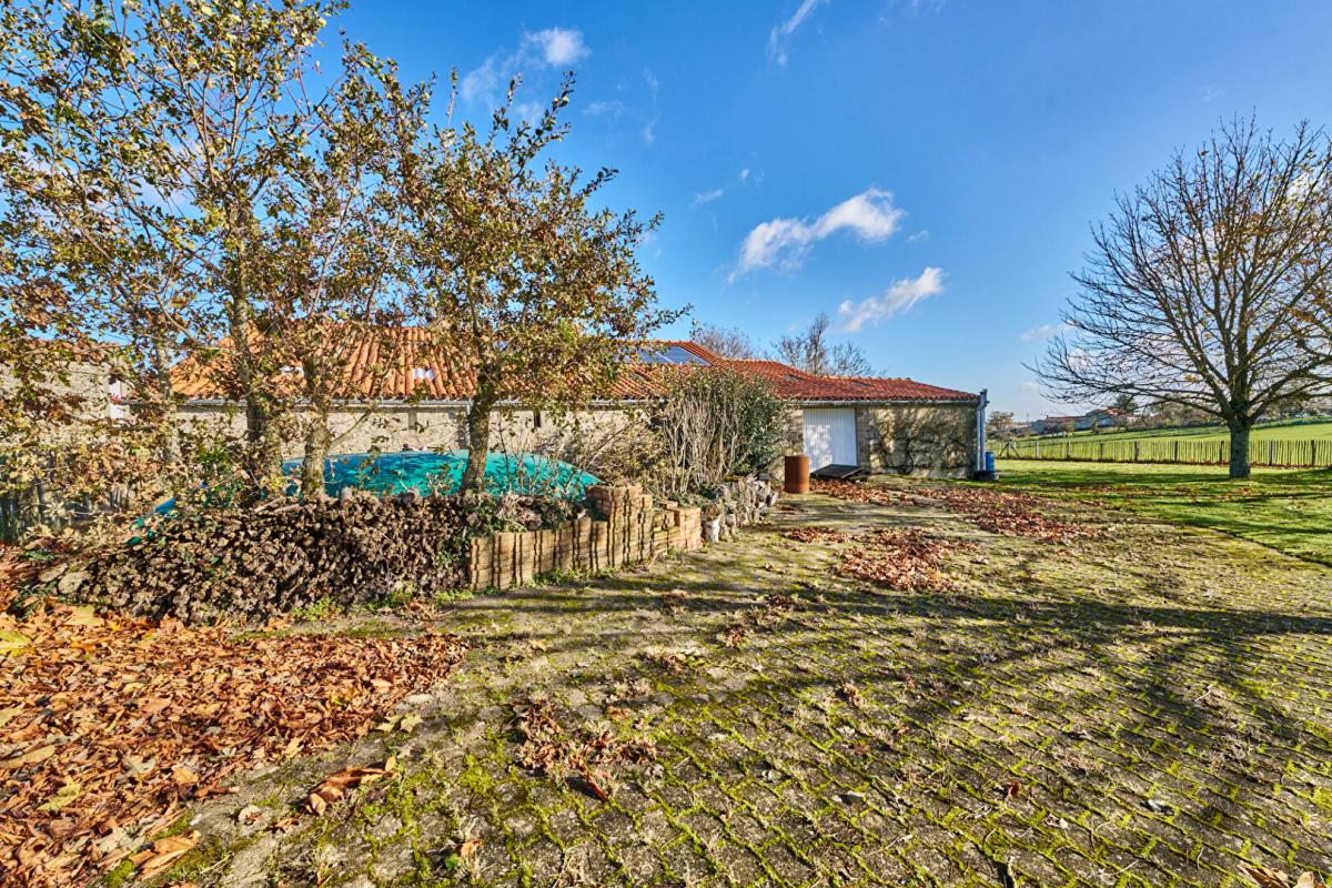 LA VERRIE Maison La Verrie 6 pièces 189 m2 6