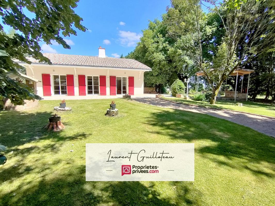 SAINT-MARTIN-DES-TILLEULS Maison Saint Martin des Tilleuls 6 pièces 192 m2 1