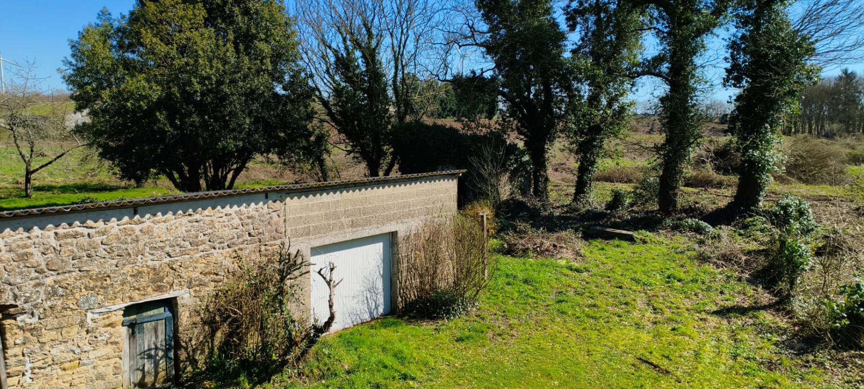 LOUDEAC Exclusivité!! Côtes d'Armor. 22210 Plémet, Maison en pierres, 2 chambres, dépendances, garage et terrain 13