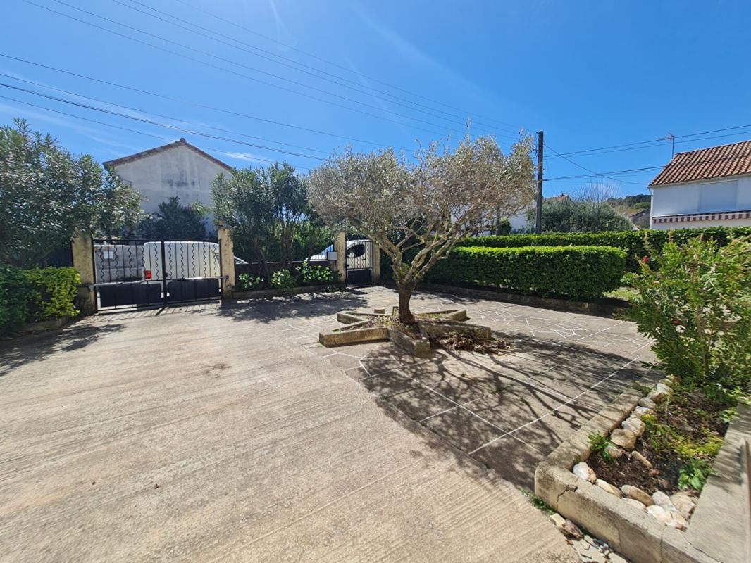 SAINT-MARTIN-DE-VALGALGUES Maison 3 chambres - Garage 40 m² -Terrain 455 m² -Proche centre village 13