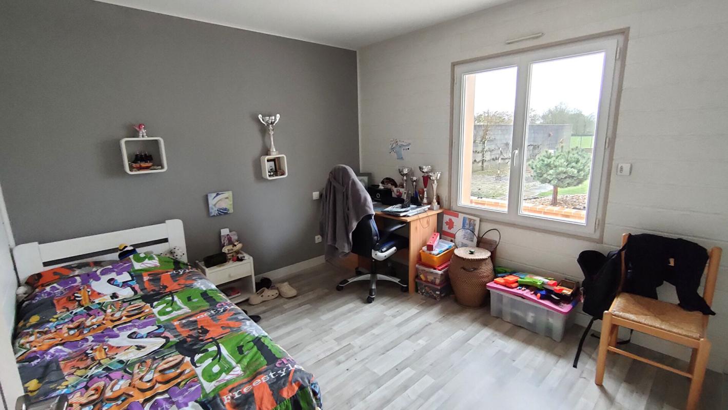 LES LANDES-GENUSSON Maison Les Landes Genusson 6 pièces 138 m2 8