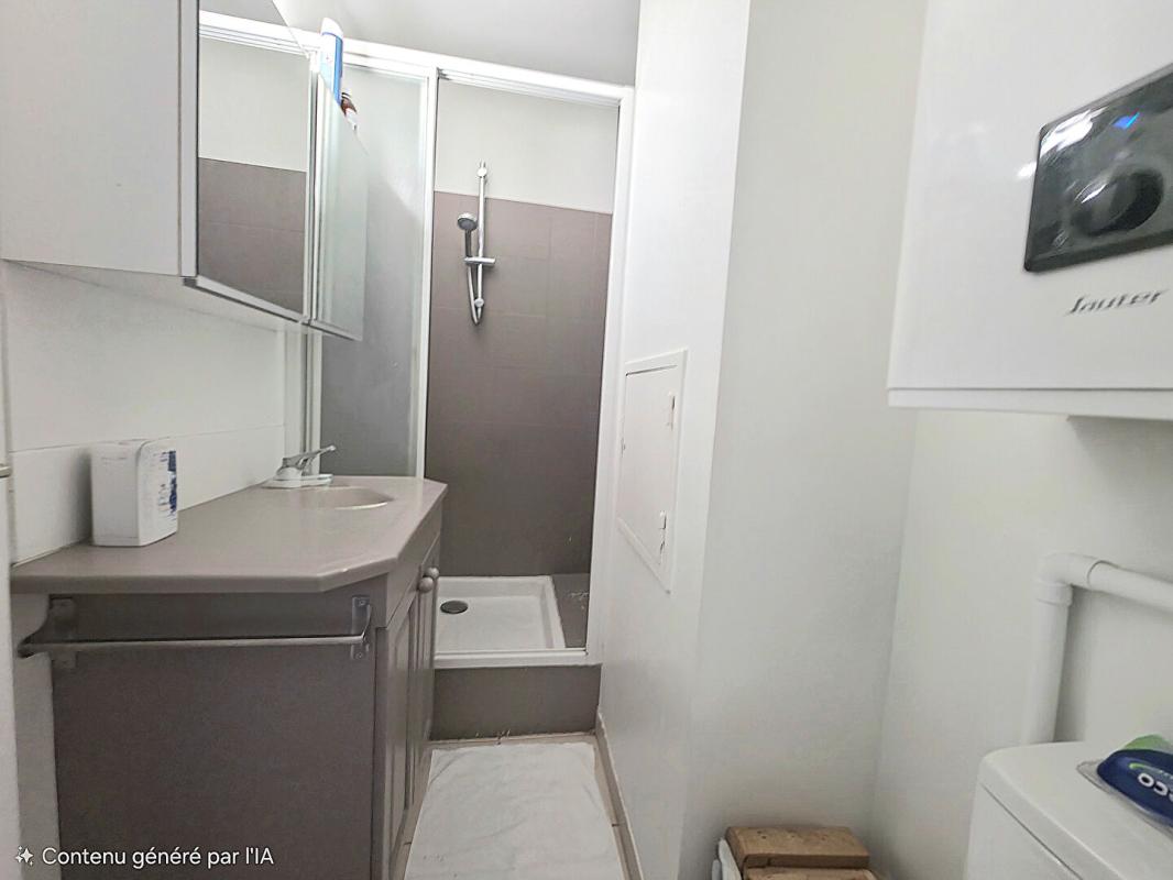 CAVALAIRE-SUR-MER Appartement Cavalaire Sur Mer 2 pièce(s) TERRASSE PISCINE 31 m2 229000 EUR 5