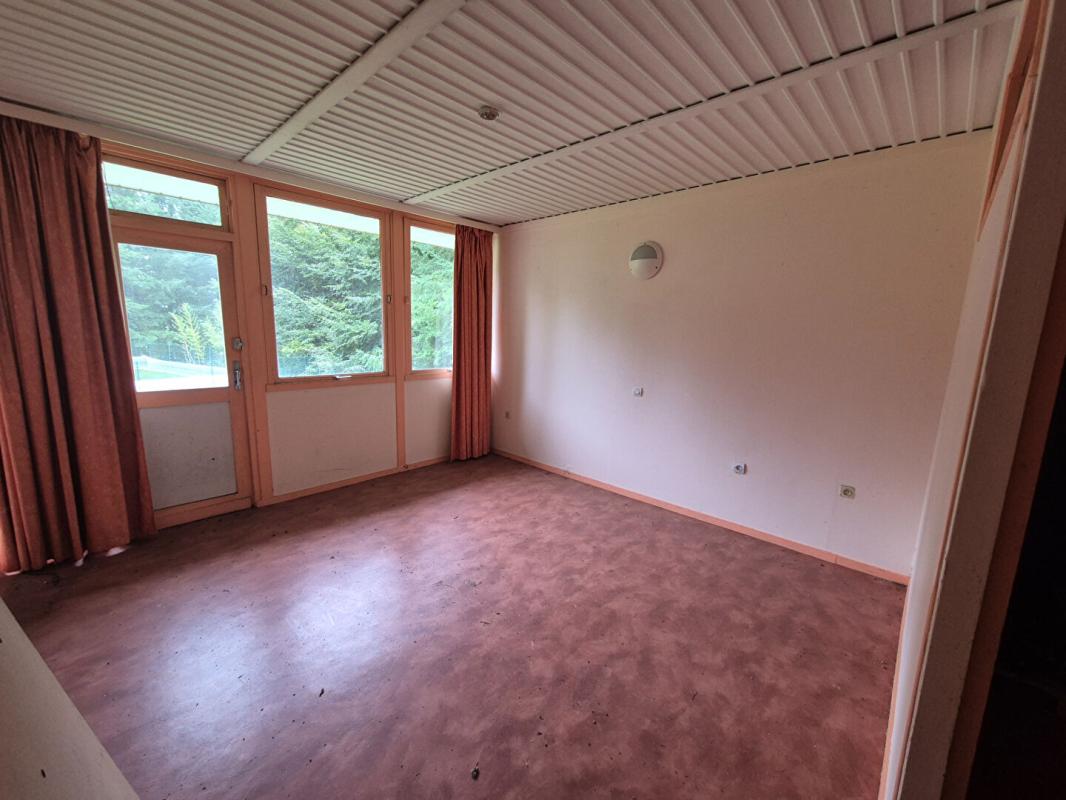 SAINT-YRIEIX-LE-DEJALAT Ensemble immobilier  3700 m² 12