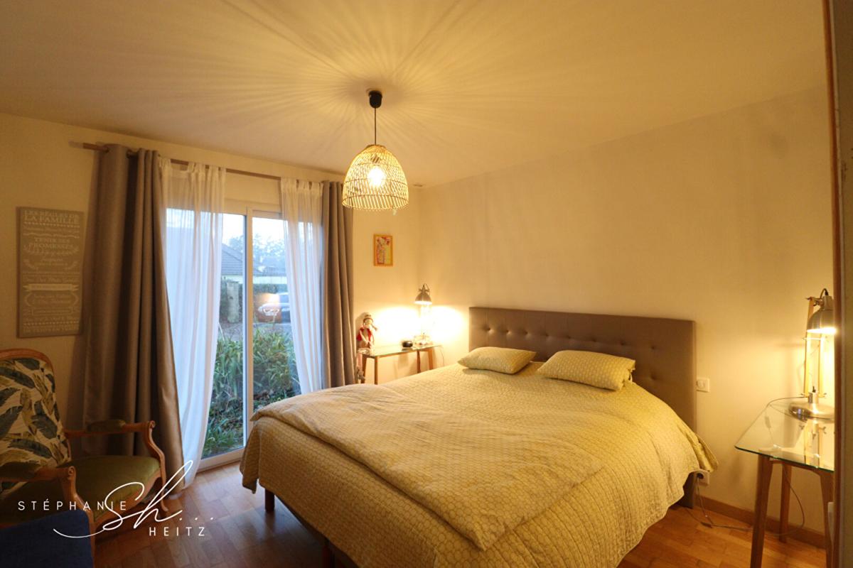 LANMEUR Maison Lanmeur 5 pièce(s) 150 m2 5