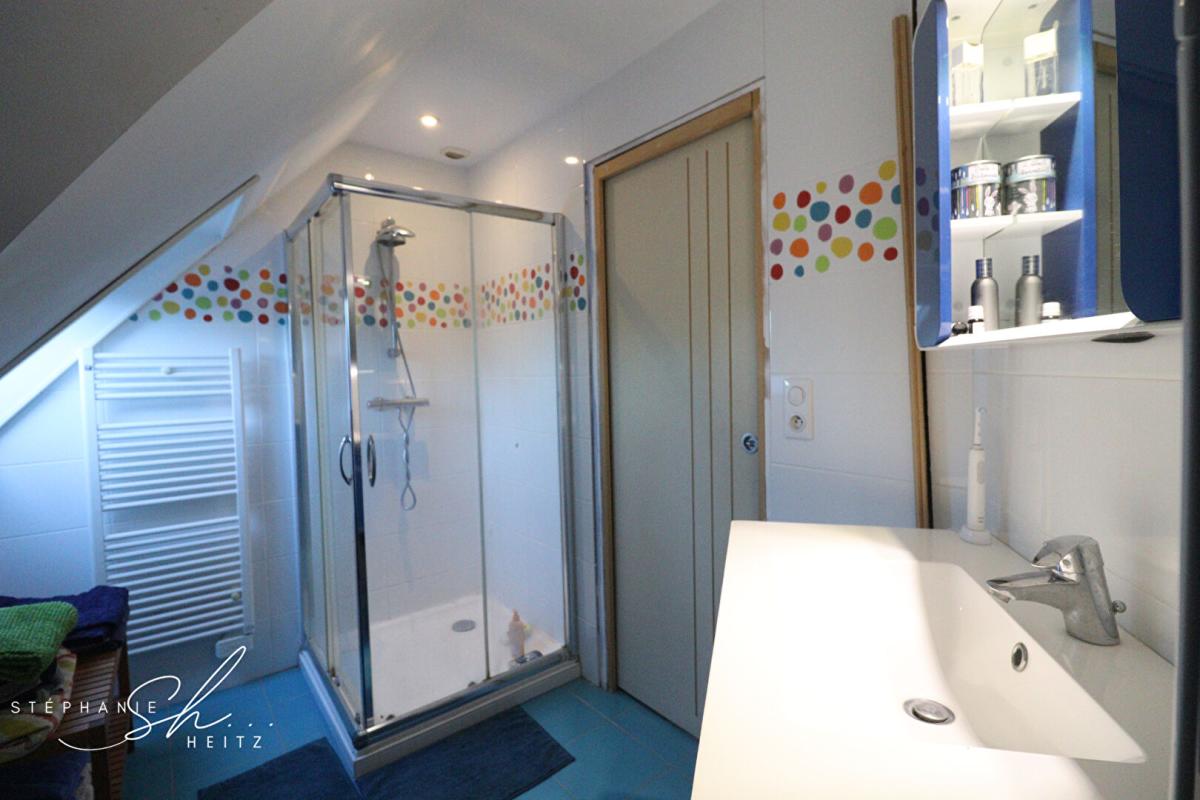 LANMEUR Maison Lanmeur 5 pièce(s) 150 m2 8