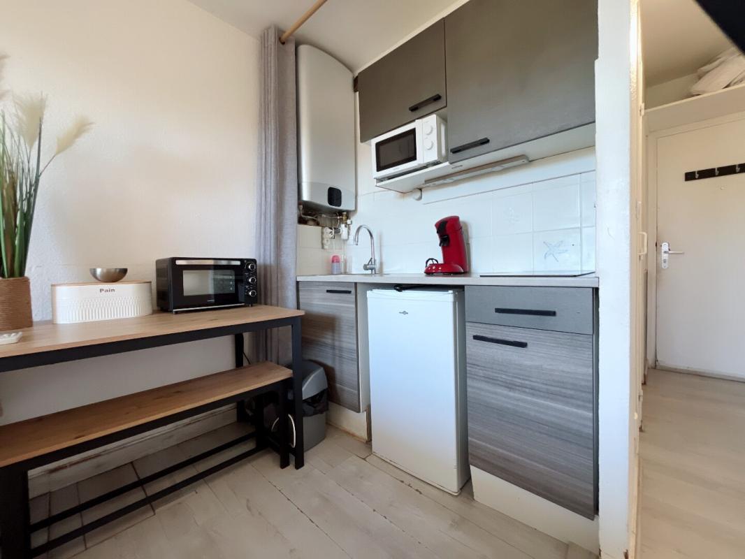 CANET-EN-ROUSSILLON Magnifique appartement studio en rez-de-chaussée avec jardin et une place de stationnement à 200 m de la mer 12