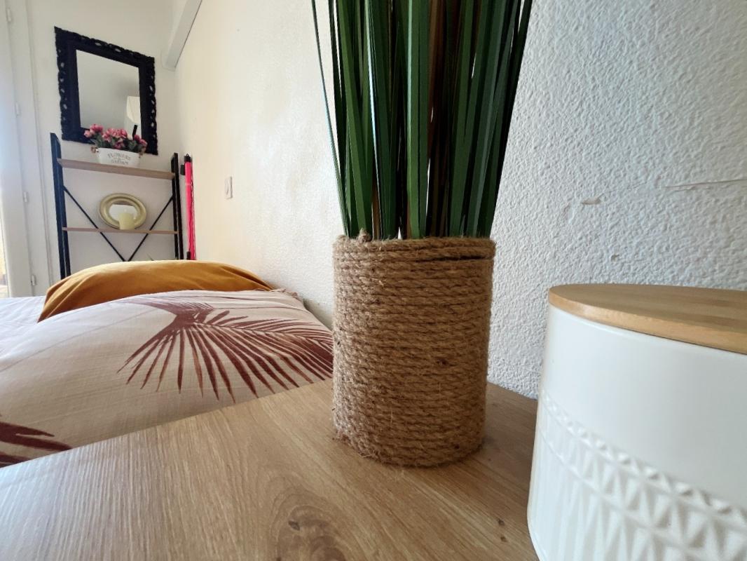 CANET-EN-ROUSSILLON Magnifique appartement studio en rez-de-chaussée avec jardin et une place de stationnement à 200 m de la mer 13