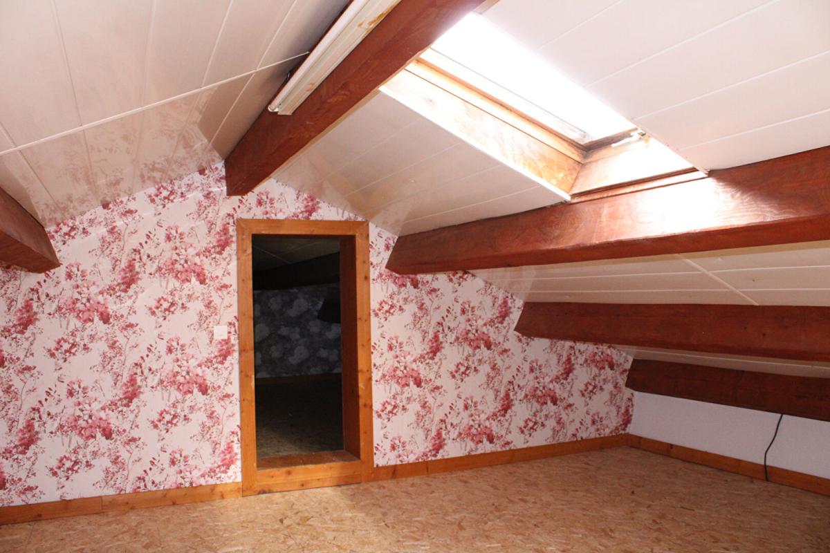 COUCOURON Maison en Exclusivité Coucouron 6 pièce(s) 90 m2 5