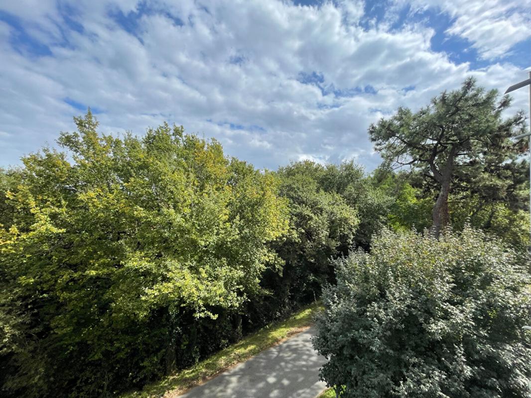 SAINT-JEAN-DE-LUZ Saint-Jean-De-Luz, appartement 3 pièces avec terrasse + Garage 2