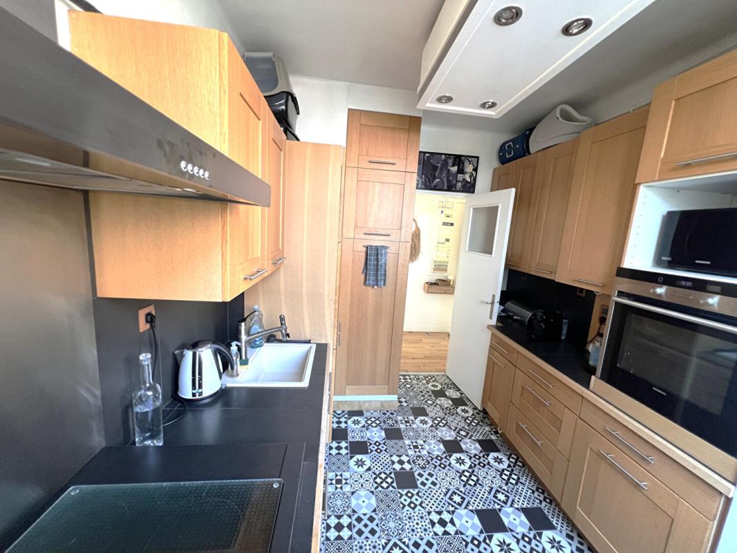 SURESNES Appartement à Suresnes - TRès bon état 5