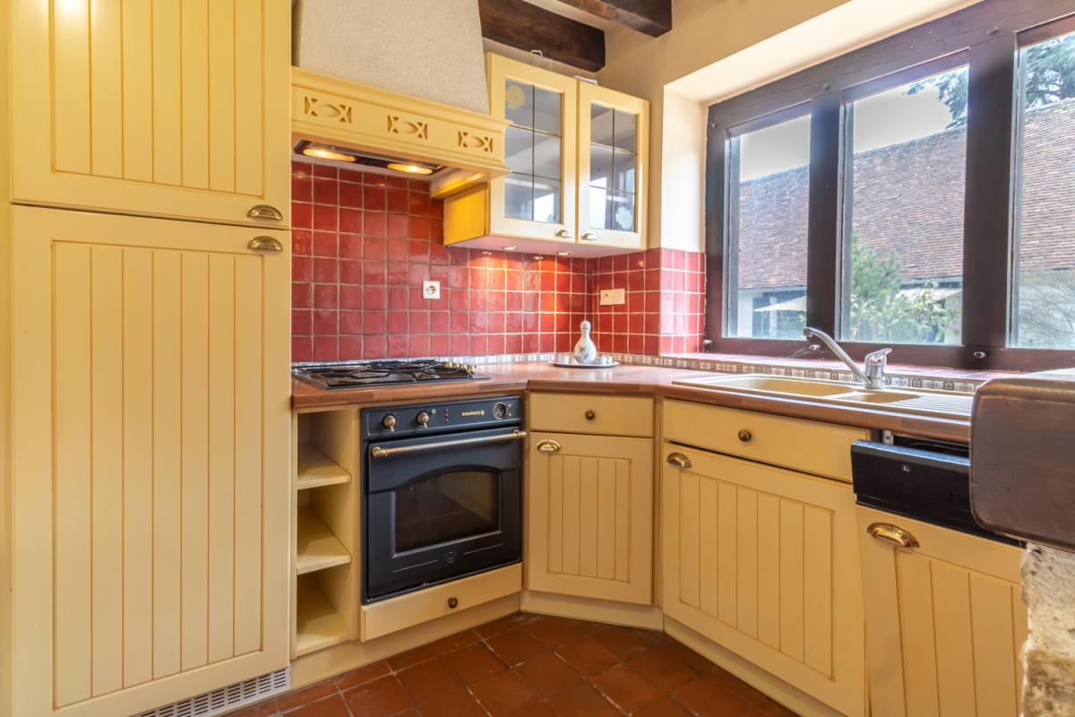 CHABRIS Maison Chabris 10 pièce(s) 232 m2 15