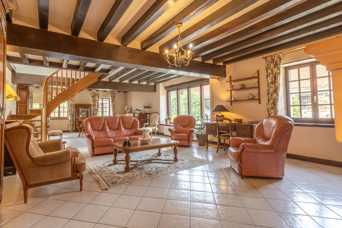 CHABRIS Maison Chabris 10 pièce(s) 232 m2 7