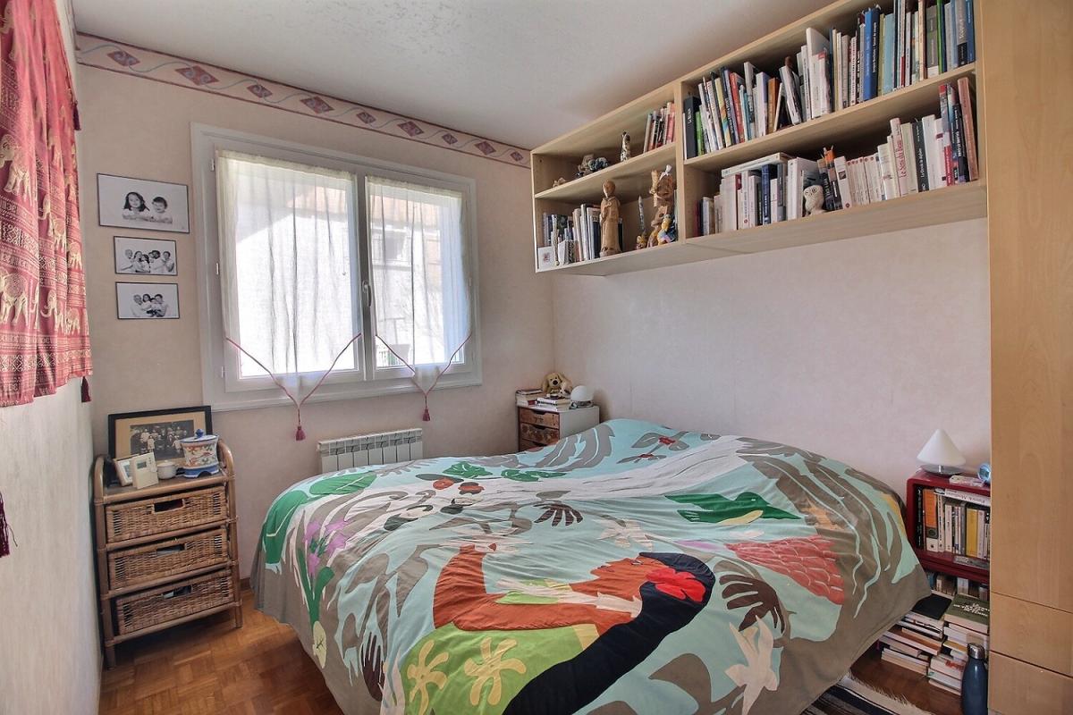 SAINT-JEAN-D'ARVEY Saint-Jean-d'Arvey 7 pièces 149 m2 12