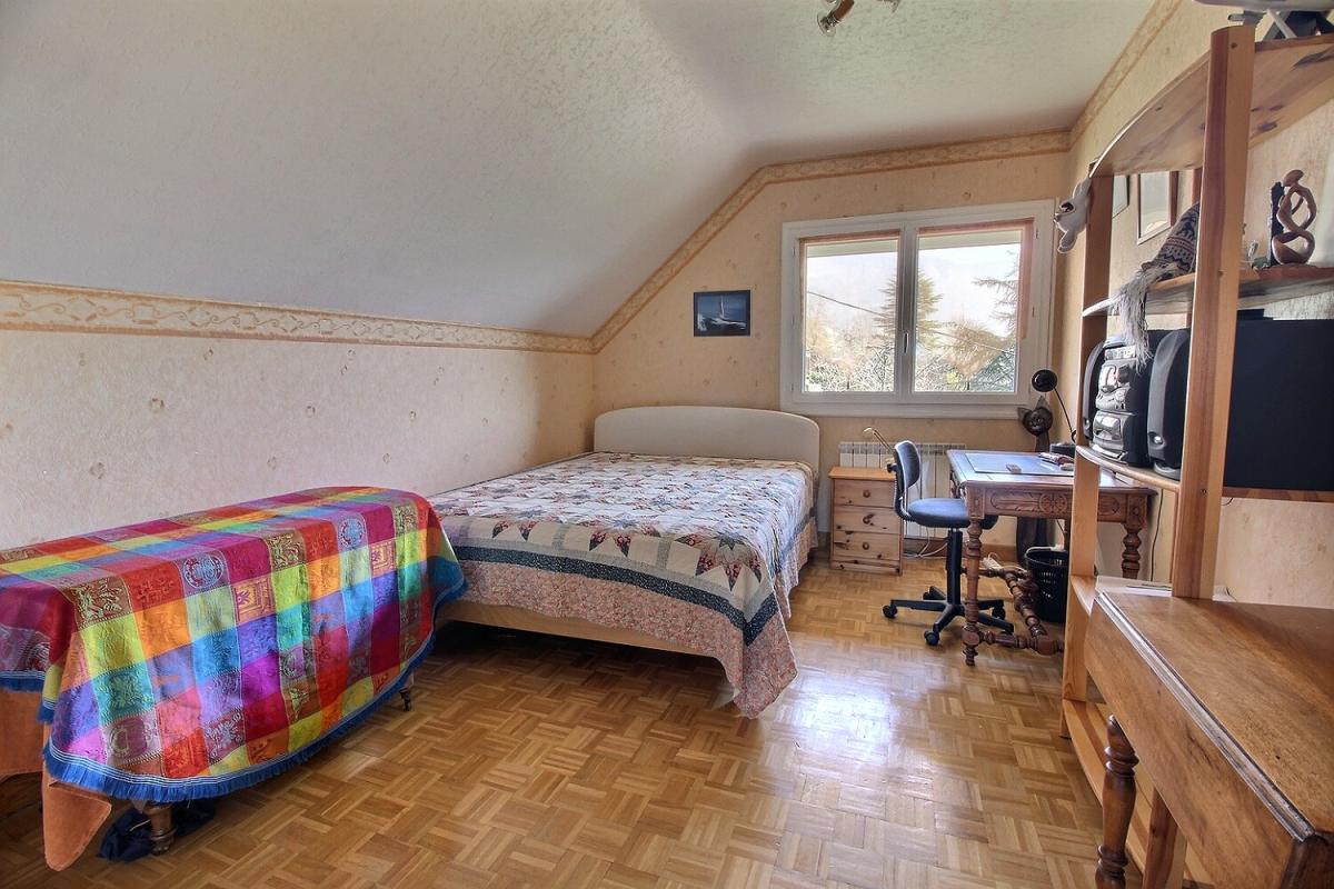 SAINT-JEAN-D'ARVEY Saint-Jean-d'Arvey 7 pièces 149 m2 15