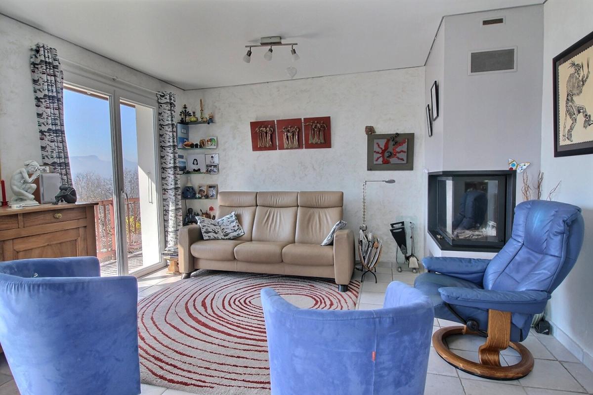 SAINT-JEAN-D'ARVEY Saint-Jean-d'Arvey 7 pièces 149 m2 5