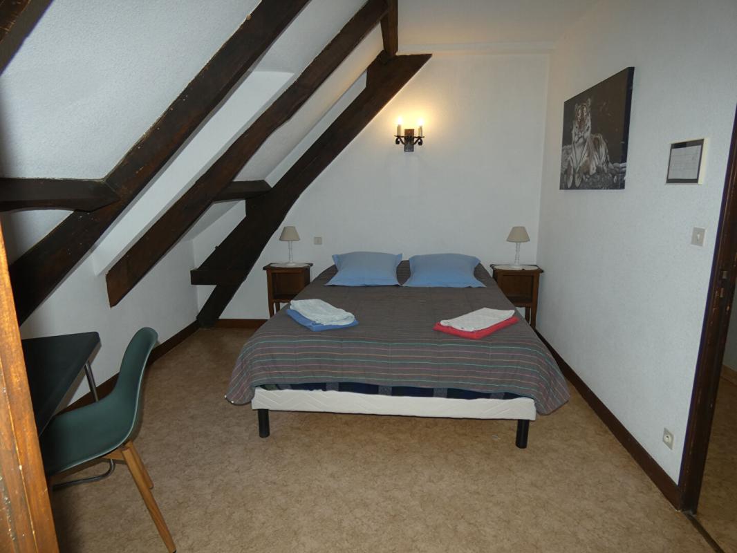 NADAILLAC Ensemble immobilier de caractère en Dordogne 13