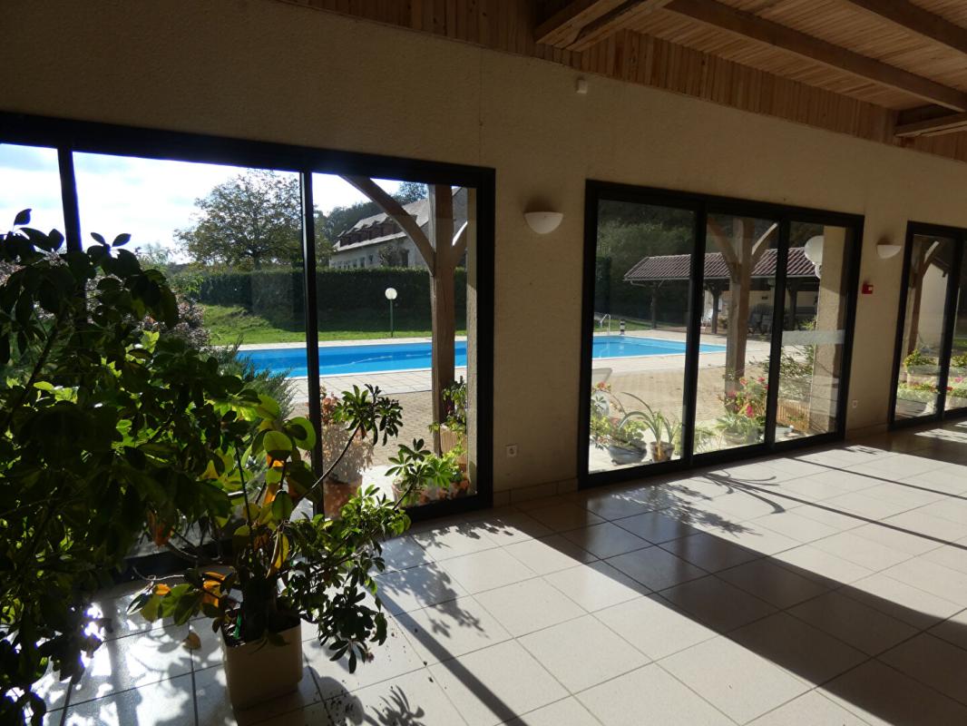 NADAILLAC Ensemble immobilier de caractère en Dordogne 7