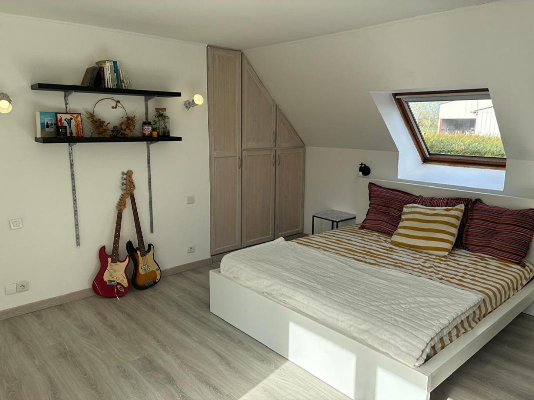 GAUVILLE-LA-CAMPAGNE Charmante Maison Familiale et Individuelle ? 3 niveaux ? 1 étage ? 3 Chambres ? Sous Sol Total ? Terrain 3545 m2 10