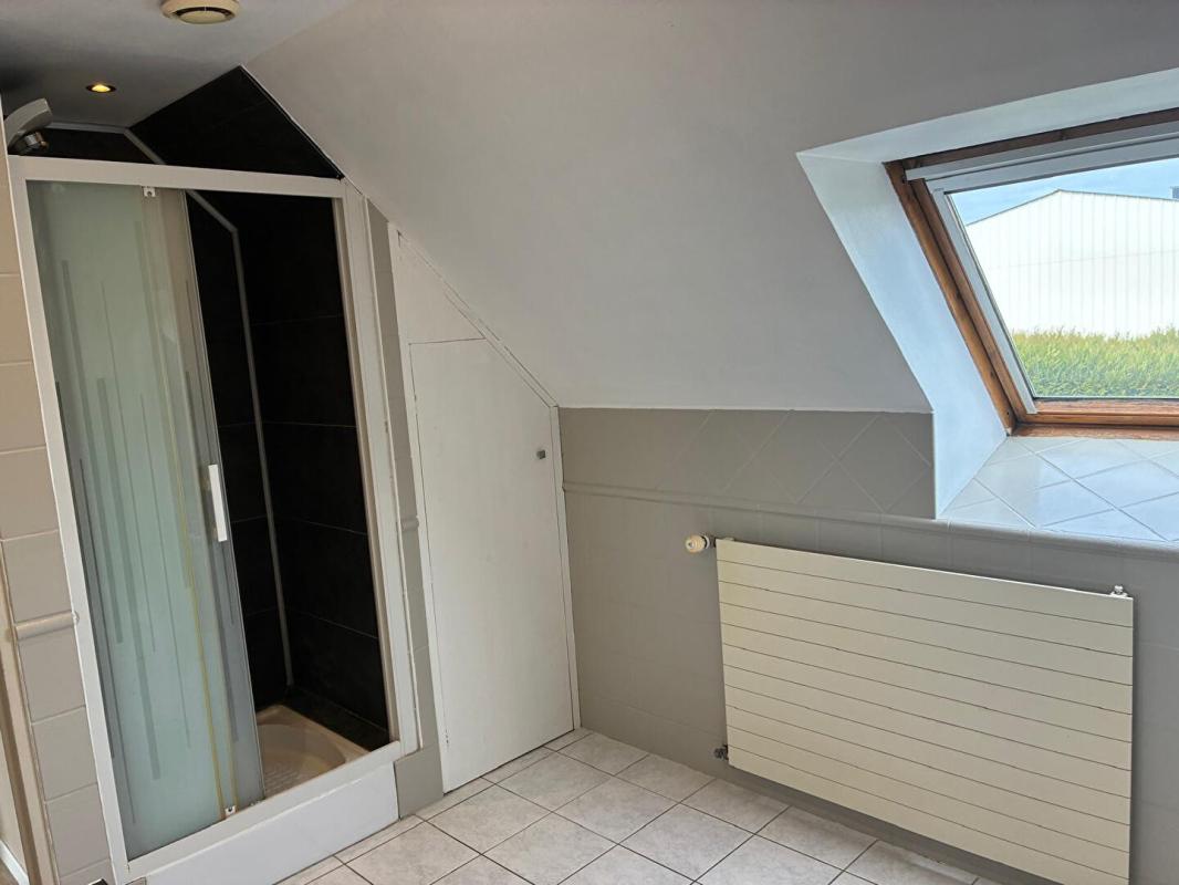 GAUVILLE-LA-CAMPAGNE Charmante Maison Familiale et Individuelle ? 3 niveaux ? 1 étage ? 3 Chambres ? Sous Sol Total ? Terrain 3545 m2 13