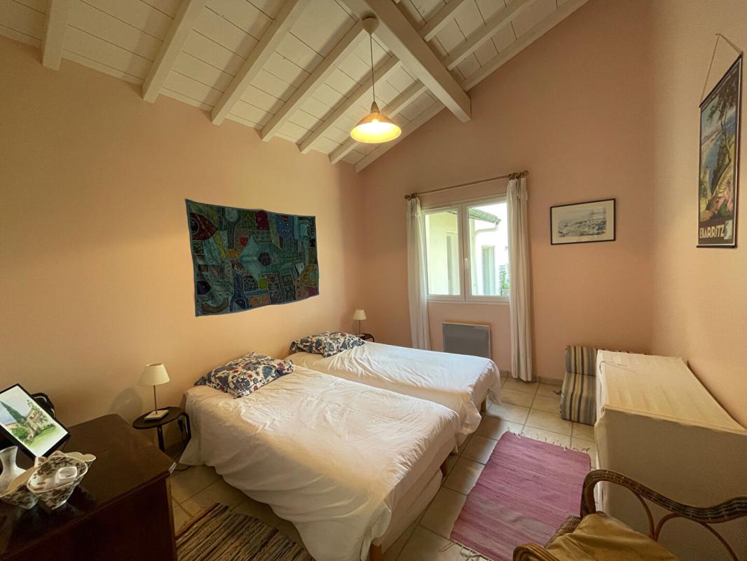 USTARITZ Ustaritz, Propriété familiale avec vue montagnes 13