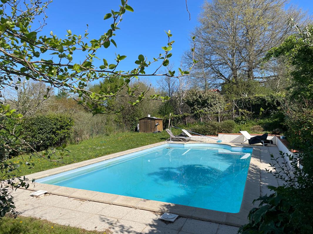 USTARITZ Ustaritz, Propriété familiale avec vue montagnes 4