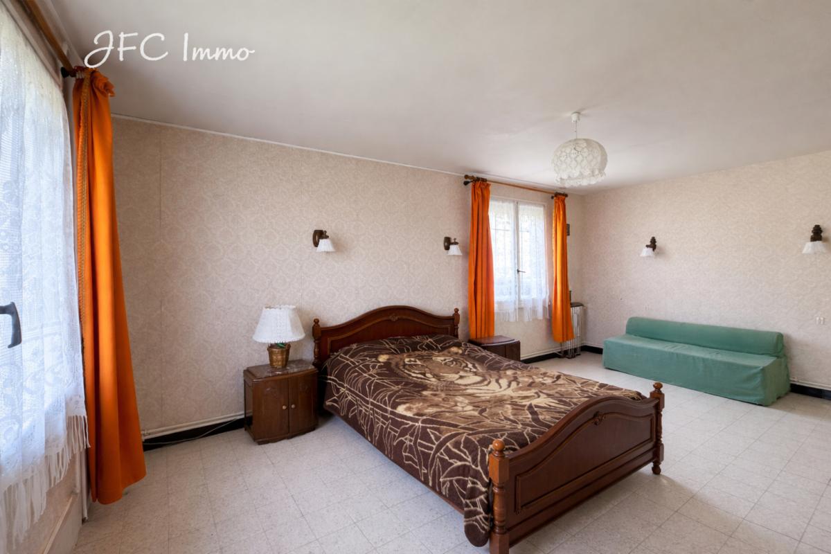 MORTEFONTAINE Maison 7 pièce(s) 92 m2 10