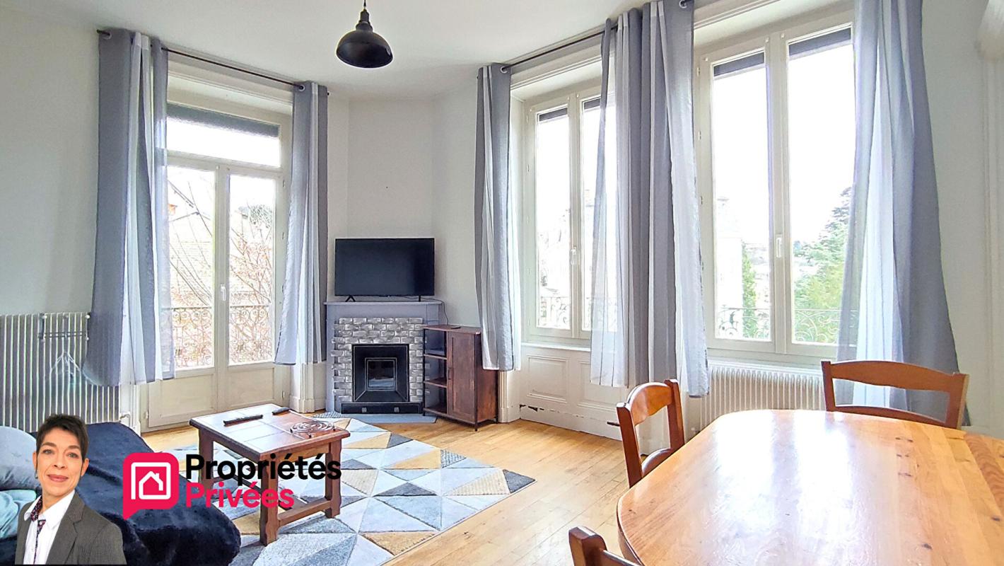 THIZY THIZY-LES-BOURG (69240) Immeuble de rapport en monopropriété , rentabilité immédiate 12