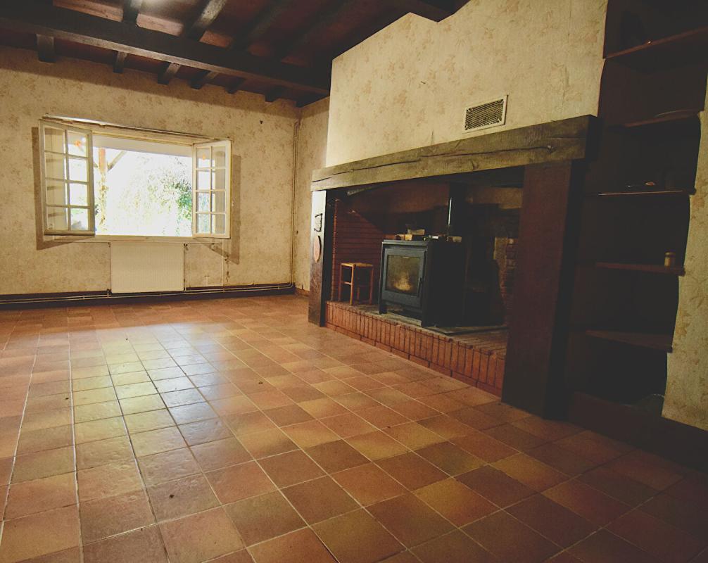 MONTAUBAN 82130, Lafrançaise -  Maison / Fermette isolée  242 m² , 7 p., 4 ch. ,  sur terrain de près de 1Ha. avec 4hA supplémentaires en option 15