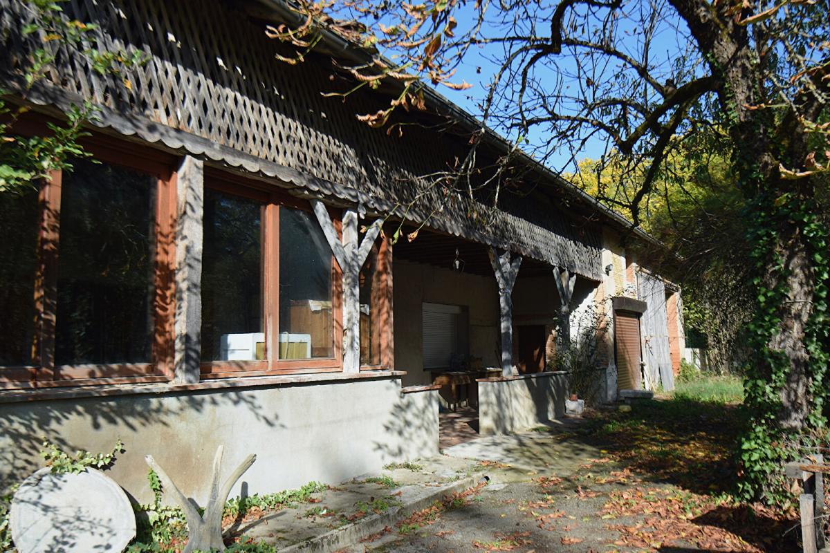 MONTAUBAN 82130, Lafrançaise -  Maison / Fermette isolée  242 m² , 7 p., 4 ch. ,  sur terrain de près de 1Ha. avec 4hA supplémentaires en option 3