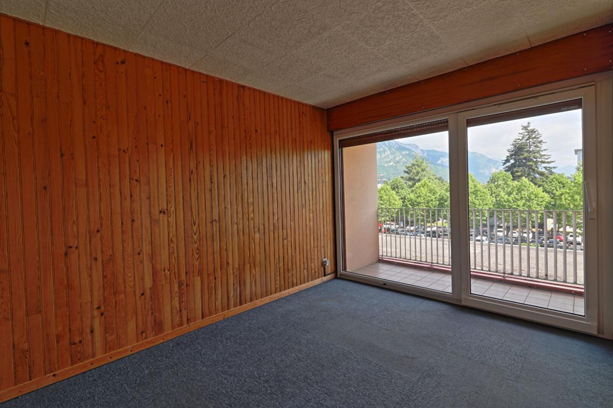 ANNECY Appartement Annecy 3 chambres, 87.50 m² avec balcons et cave 6