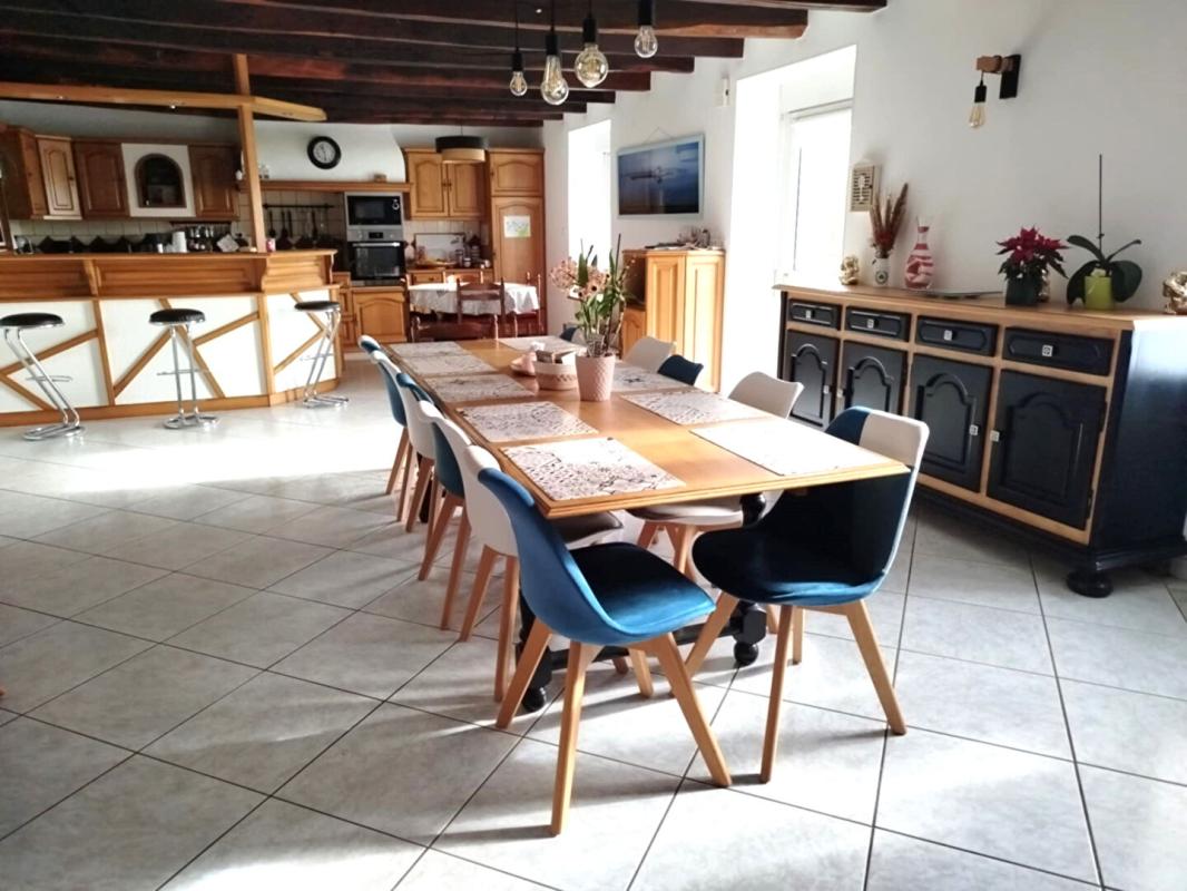 NAIZIN Belle maison en pierre rénovée 1