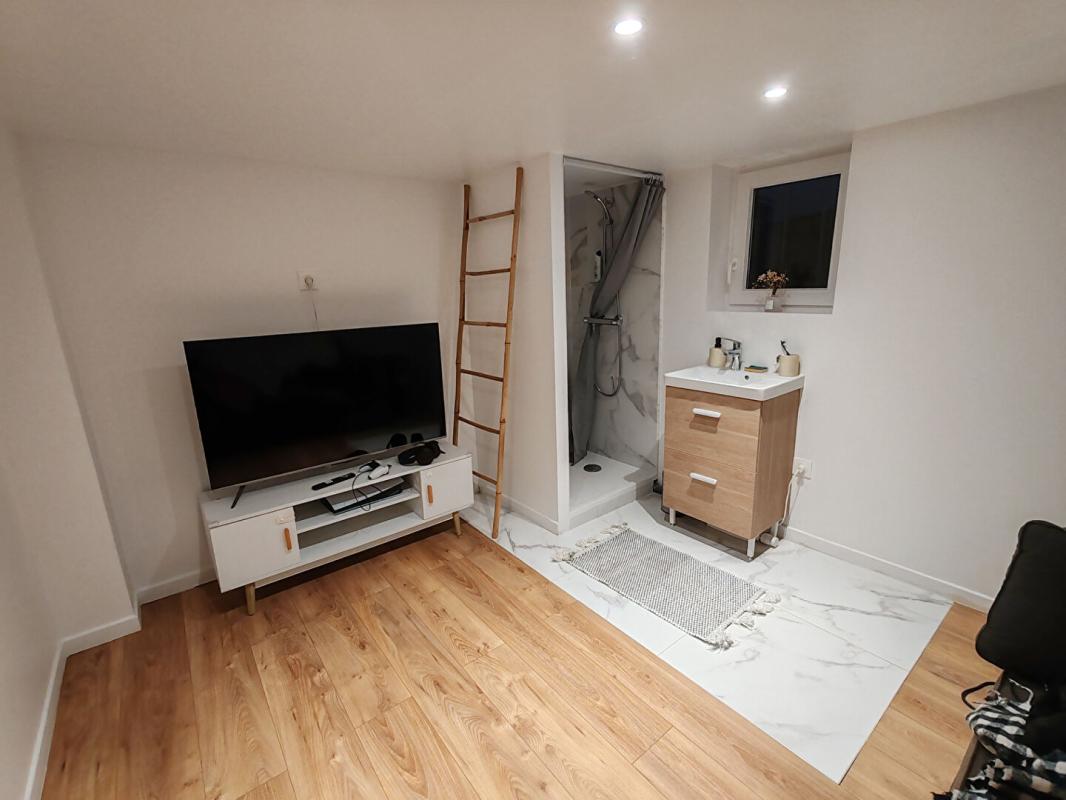 HOUDAN GARANCIERES 78890 Maison individuelle - 2 étages - 4 chambres - Cabanon de jardin - Piscine hors sol - Terrain - 322 400  HAI 7