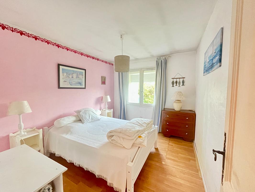 FLAYOSC Villa avec jardin, piscine et garage à Flayosc. Votre maison de rêve au coeur de la Provence ! 6 pièce(s) 130 m2 4