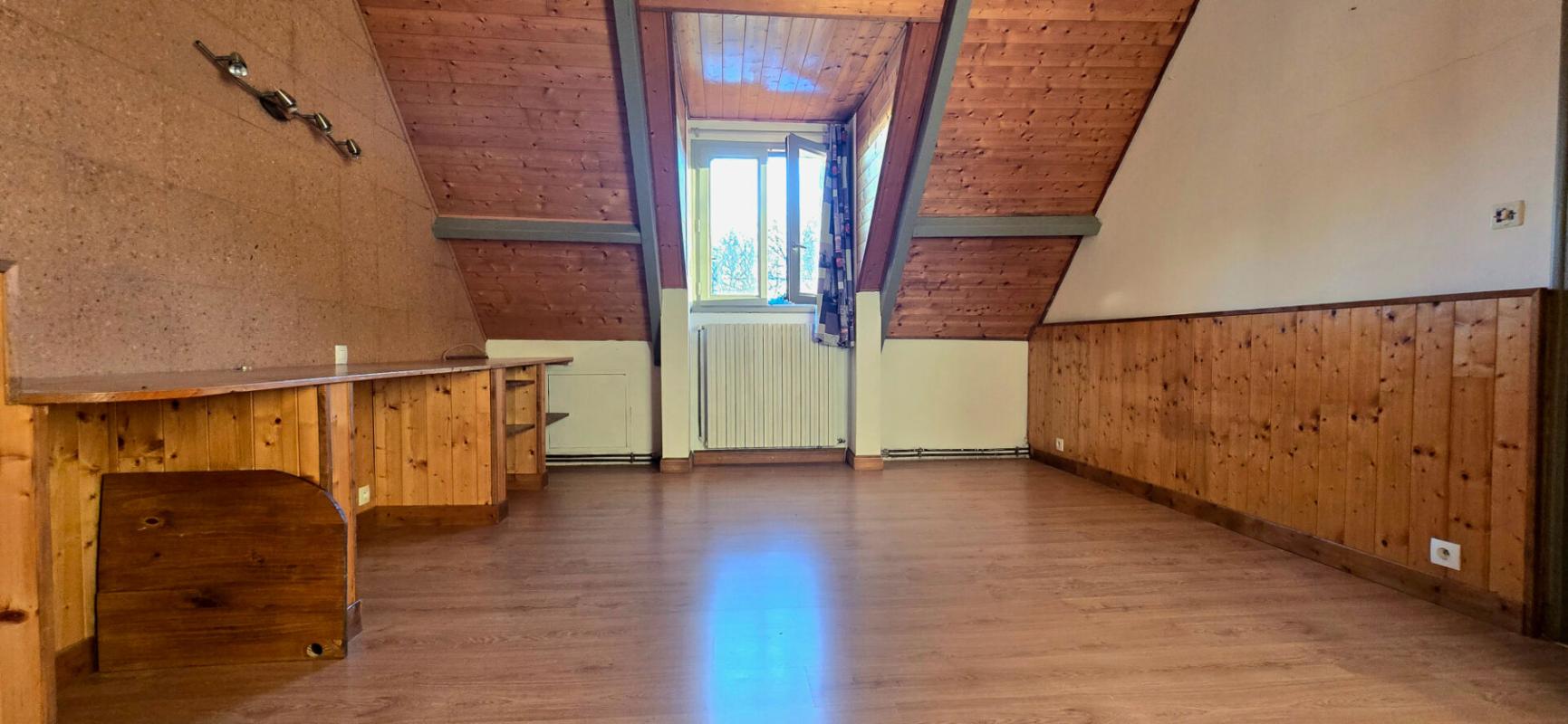 MONTPON-MENESTEROL Maison  de style périgourdin ? Lumineuse et fonctionnelle 12