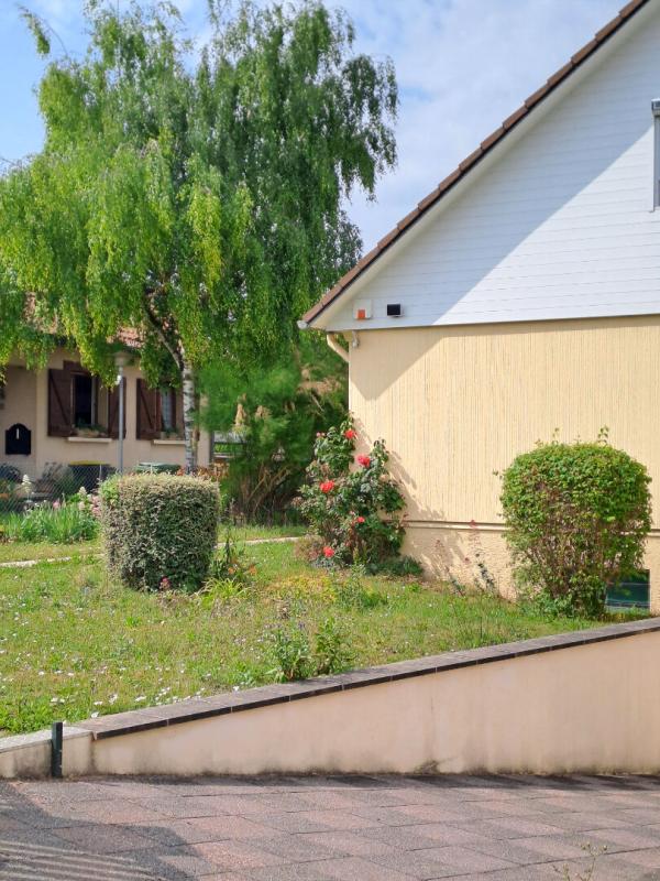 SARRY Maison familiale à Sarry 8 pièce(s) 180 m2 14