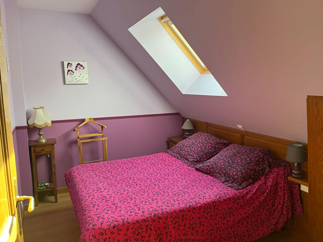 COURCELLES-LES-GISORS Proche de Gisors, maison 5 CHAMBRES sur sous sol total 130M2 6