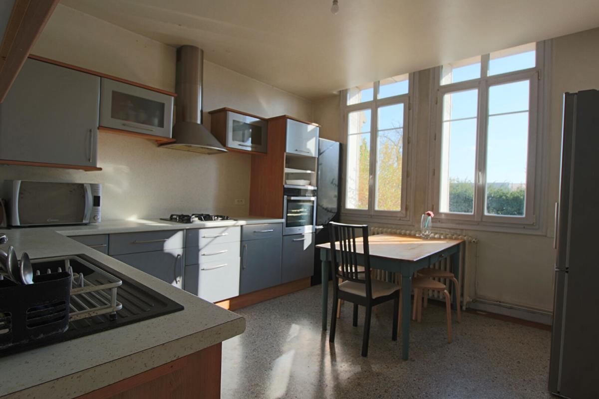 SOISSONS Maison de caractère en meulière ? 183 m² ? 6 chambres ? Soissons 10