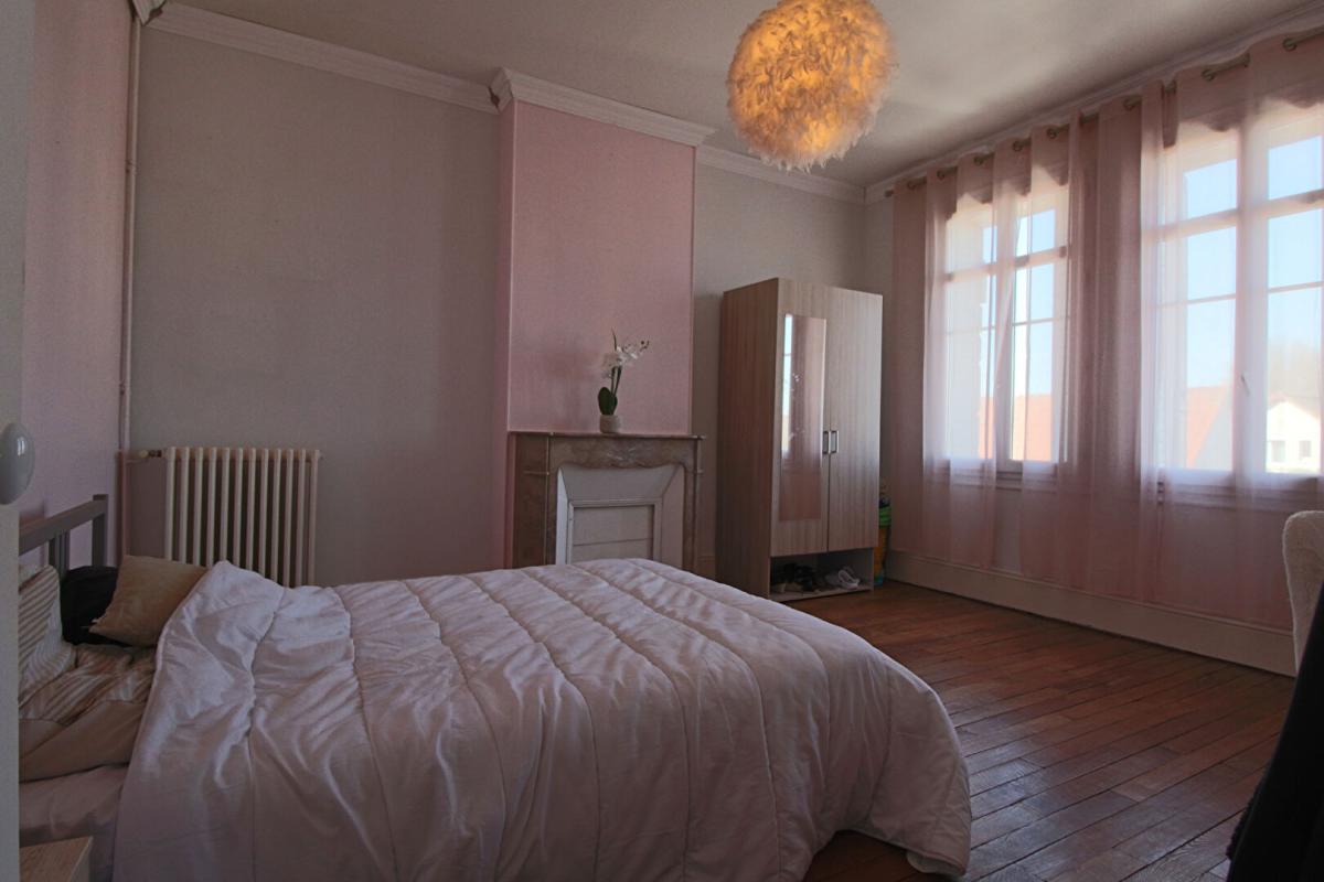 SOISSONS Maison de caractère en meulière ? 183 m² ? 6 chambres ? Soissons 12