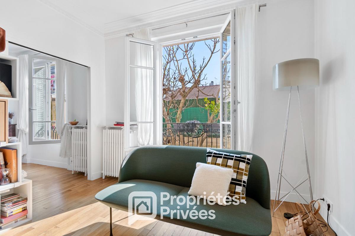 COURBEVOIE Courbevoie-Bécon - 2 pièces de 56 m² en parfait état 1
