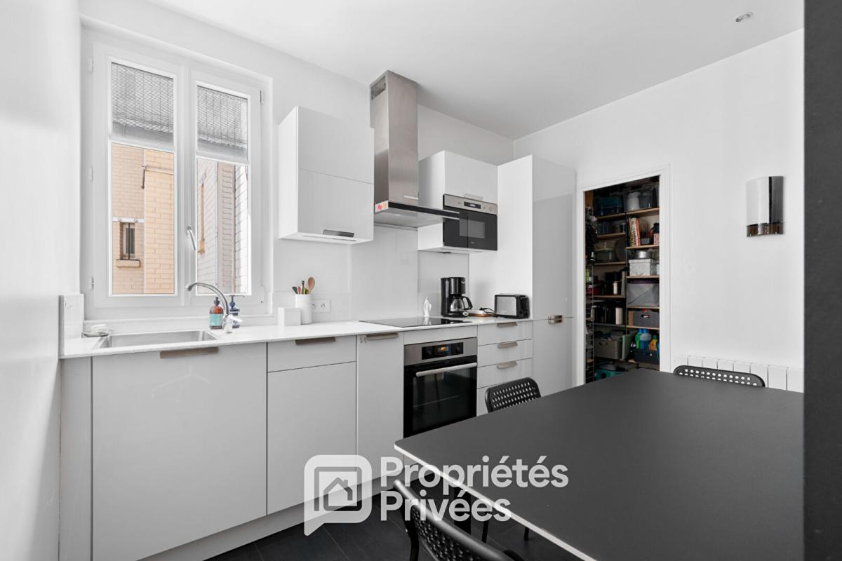COURBEVOIE Courbevoie-Bécon - 2 pièces de 56 m² en parfait état 9