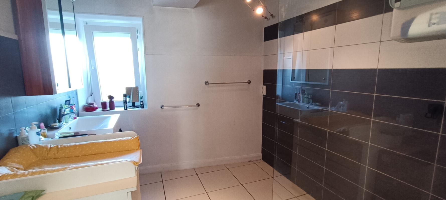 SAINT-SAUVEUR Maison 6 pièces,  terrain 1200 m2 9