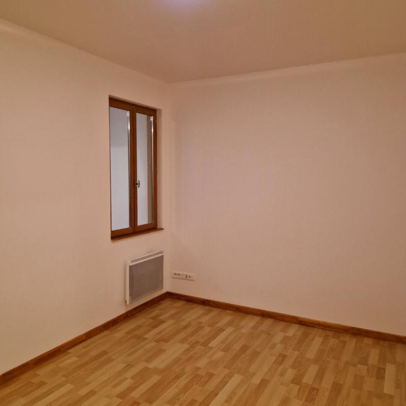 LA ROCHETTE Appartement La Rochette 3 pièce(s) 73.66 m2 10