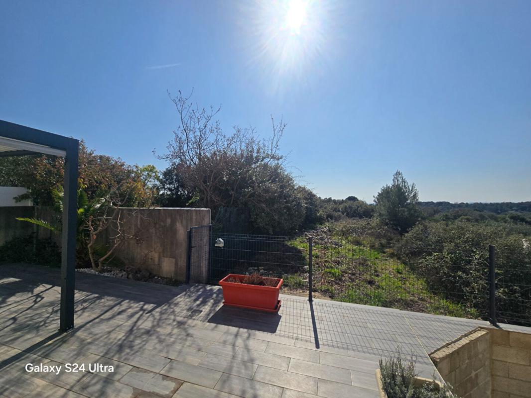 SAINT-GEORGES-D'ORQUES Villa de plain pied T5  de 84 m² + souplex habitable de 84 m² ; soit 168 m² sur 234 m² de terrain 4