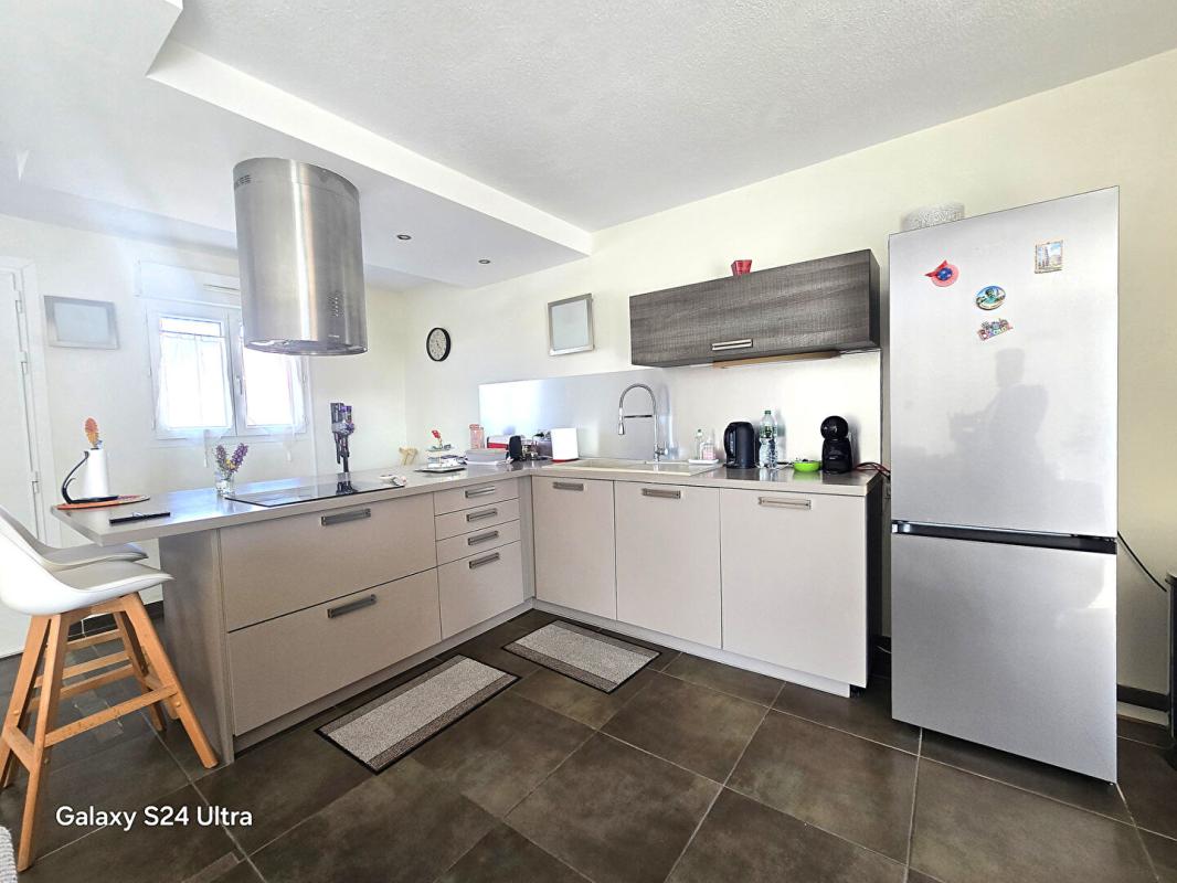 SAINT-GEORGES-D'ORQUES Villa de plain pied T5  de 84 m² + souplex habitable de 84 m² ; soit 168 m² sur 234 m² de terrain 6