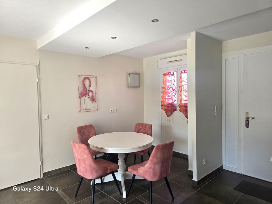 SAINT-GEORGES-D'ORQUES Villa de plain pied T5  de 84 m² + souplex habitable de 84 m² ; soit 168 m² sur 234 m² de terrain 8