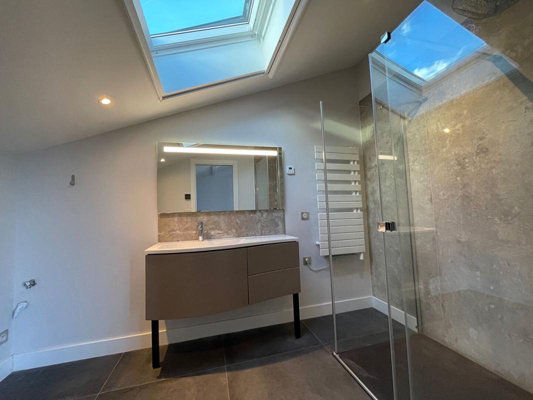 SAINT-JEAN-DE-LUZ Saint-Jean-de-Luz, Quartier Aice Errota, Appartement rénové 5