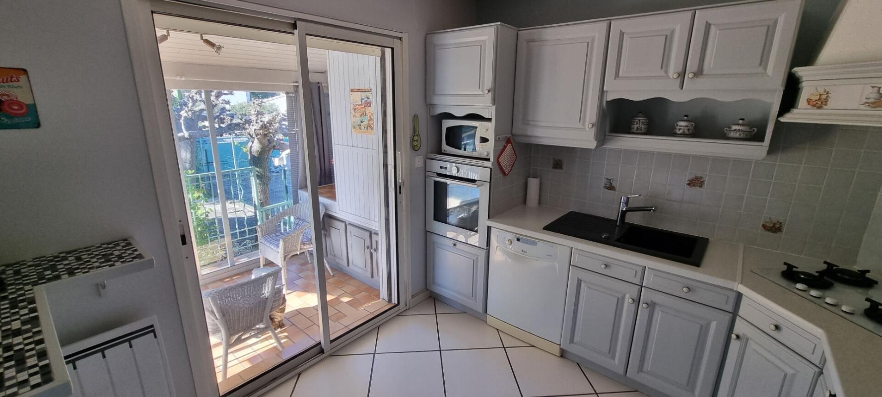 ALIGNAN-DU-VENT Maison Alignan Du Vent plain-pied 6 pièce(s) 121 m2 sur 1000 m² 9