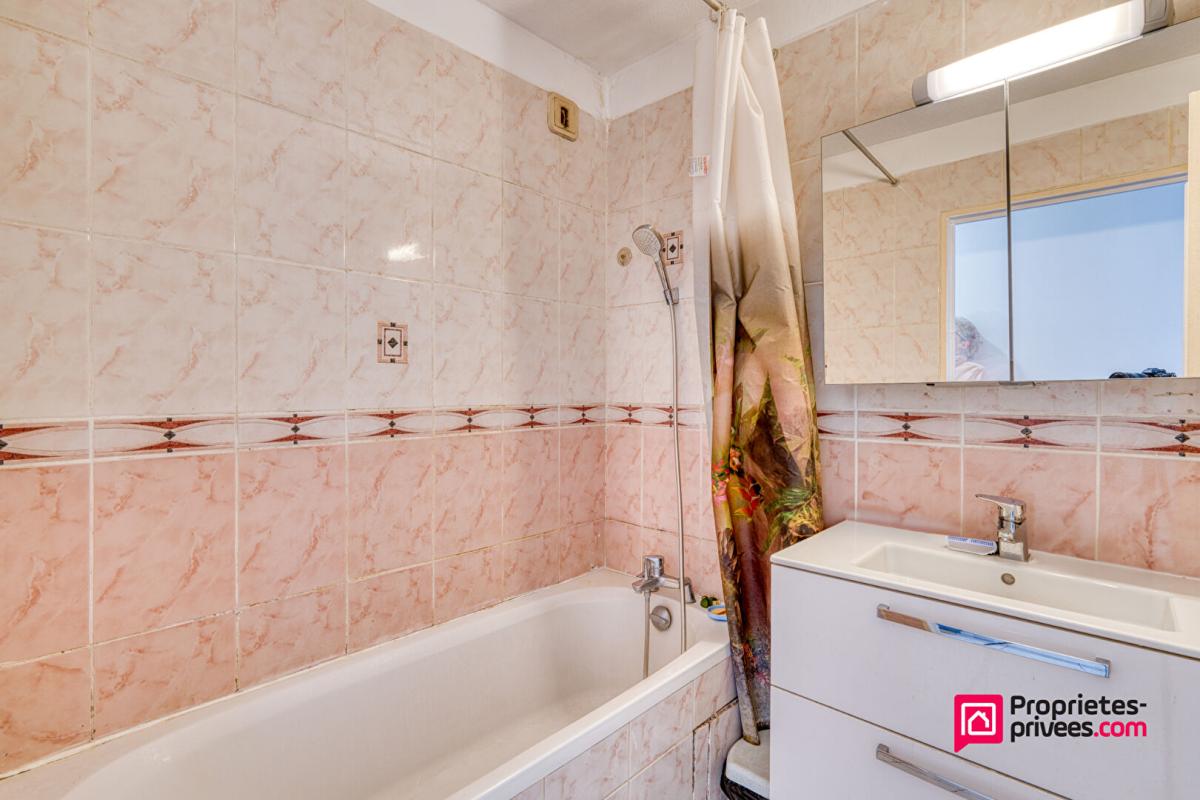 LYON-7E-ARRONDISSEMENT Appartement Lyon Gerland 3/4pièce(s) 83 m2 16