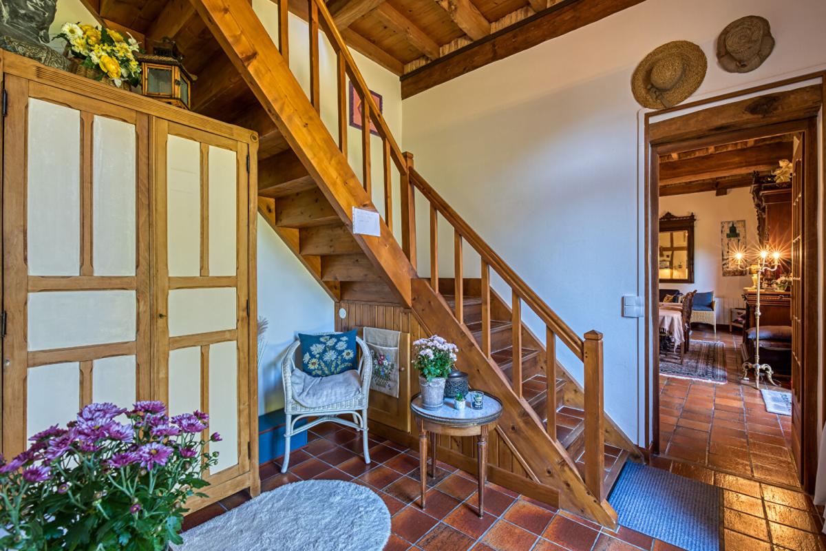 FECAMP Authentique briques et silex, 250m2 dont 8 chambres. Beaux volumes 9